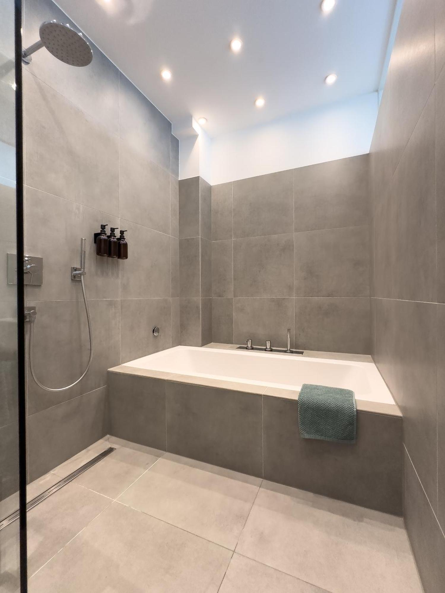 Apartment Cityloft - Augsburger Innenstadt-bismarckviertel - Kostenloser Tiefgaragenstellplatz