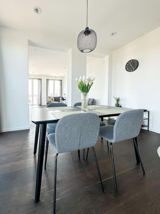 Cityloft - Augsburger Innenstadt-bismarckviertel - Kostenloser Tiefgaragenstellplatz Augsburg